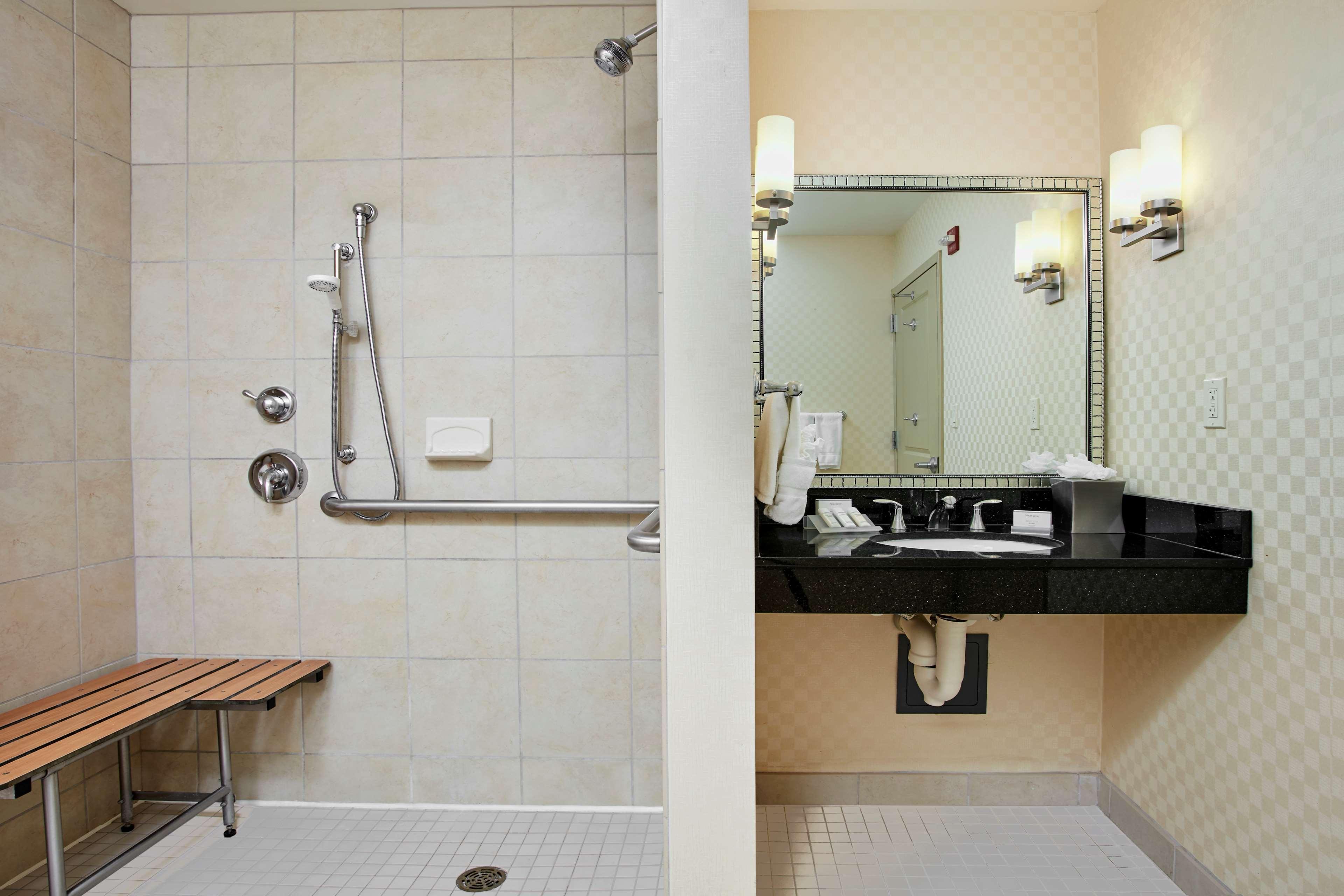 Hilton Garden Inn Rockville - Gaithersburg Dış mekan fotoğraf